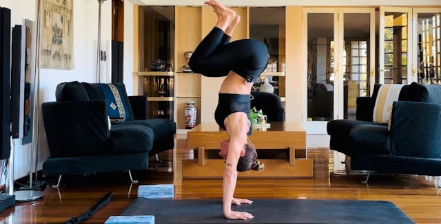 Vinyasa + Handstand