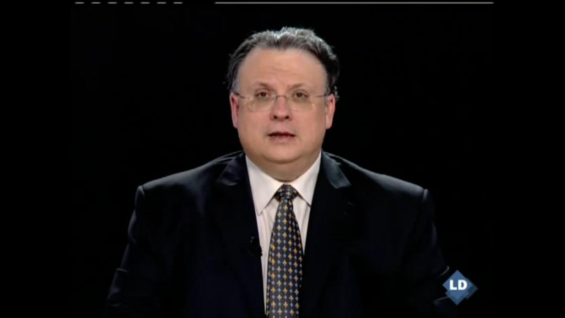 El Relato de César, viernes La brújula  - 06 05 11