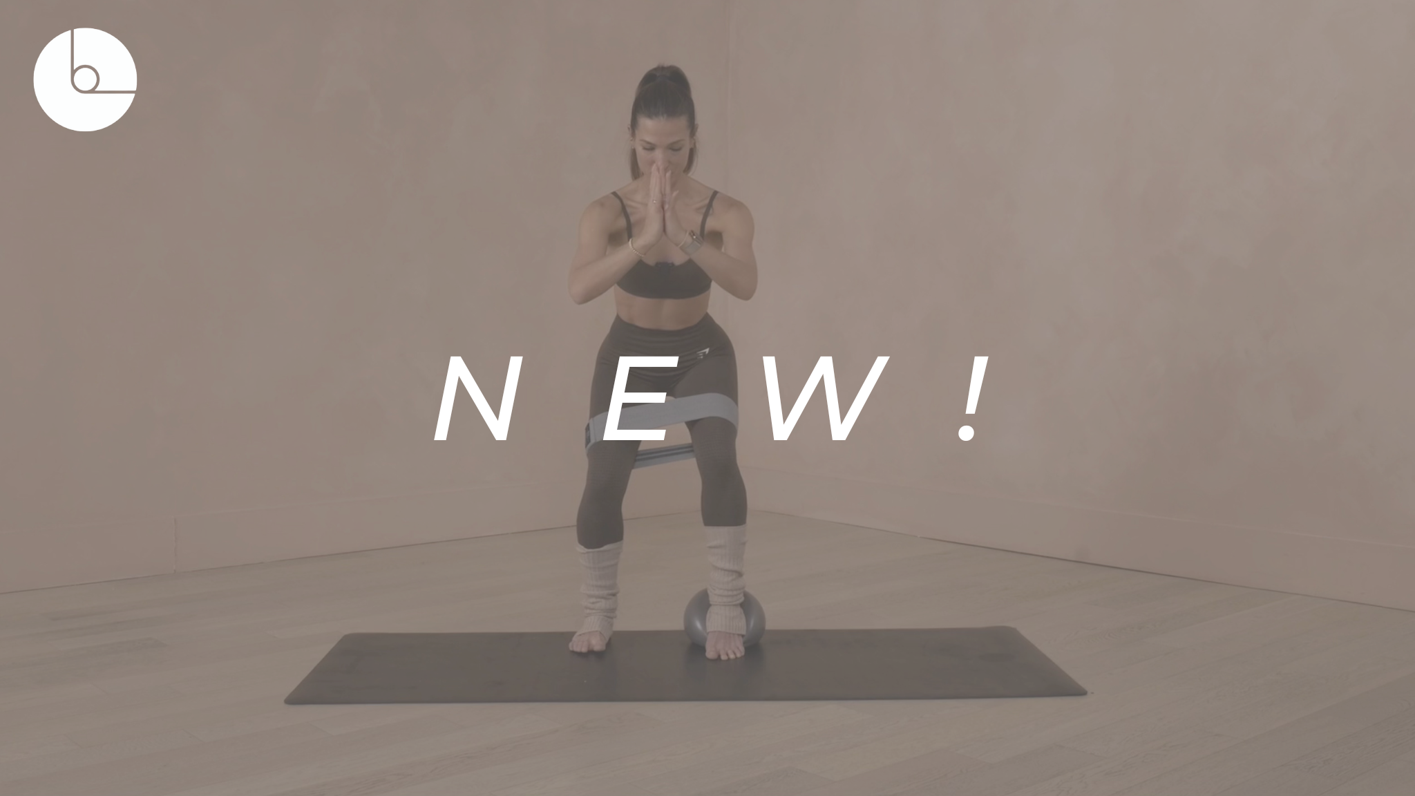 NEW! 18 MIN : GLUTES & STRETCH