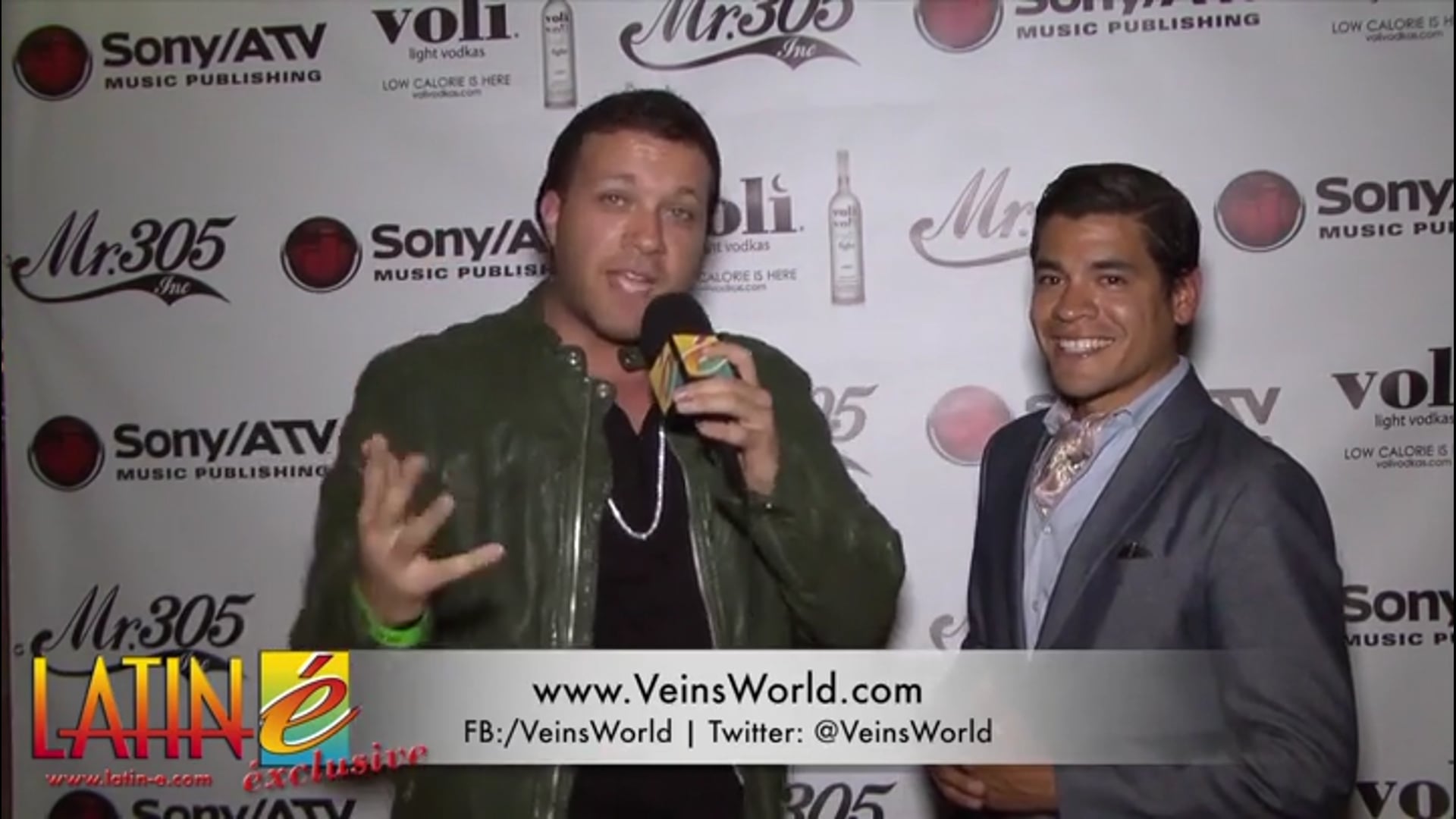 Exclusive Interview with Vien @ 2013 Latin Billboards