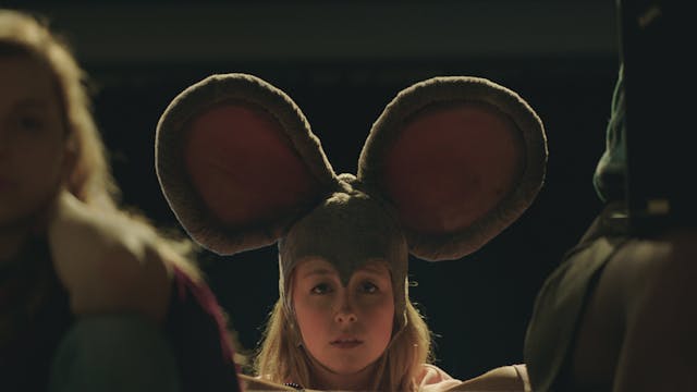 It Must Be Heaven (إن شئت كما في السماء)