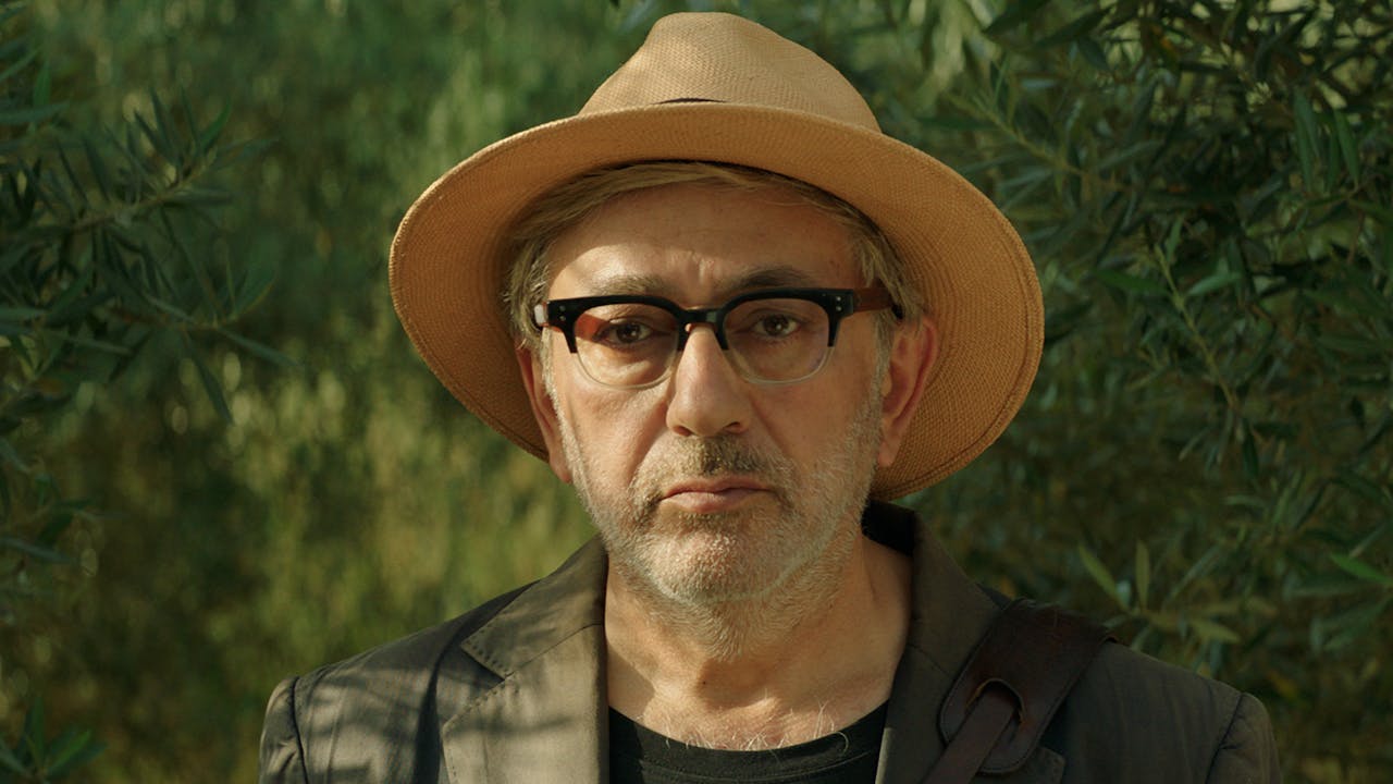 It Must Be Heaven (إن شئت كما في السماء)