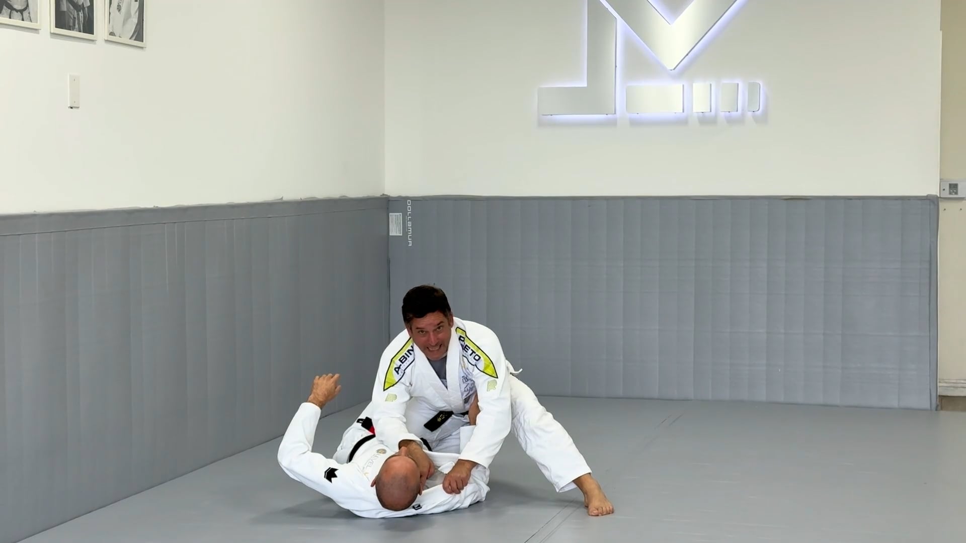 Half Guard Top: Choke