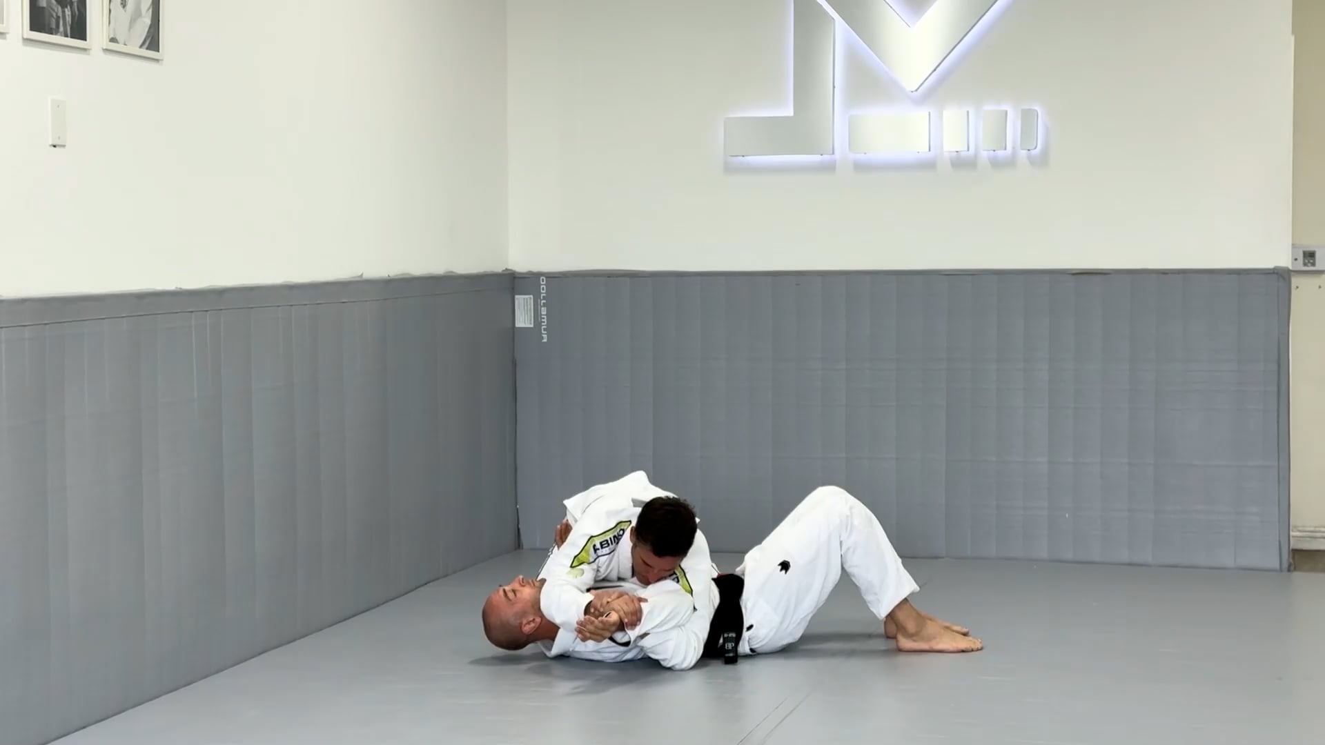 Side Control Top: Americana