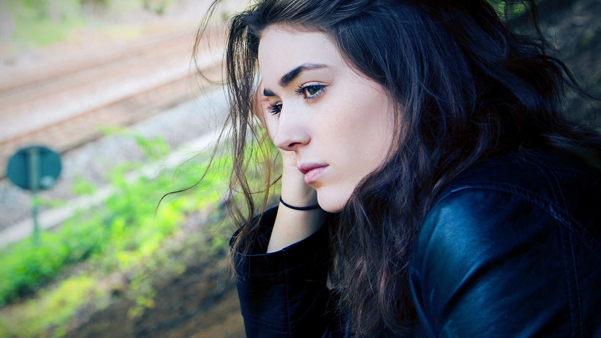Surviving Sexual Abuse: On the Threshold of Hope