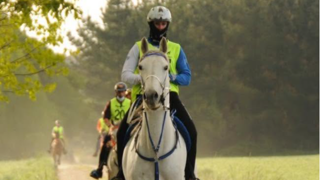 Un día con Lourdes (documental raid)
