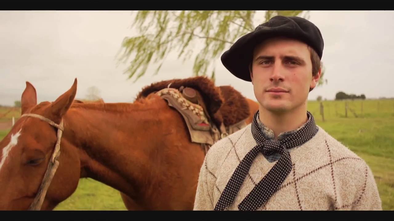 PAISANOS - Domadores