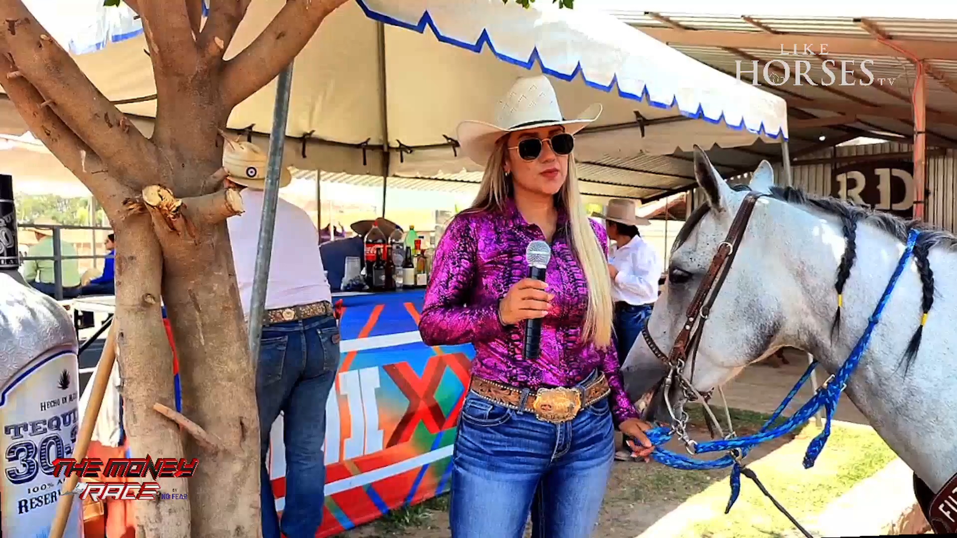 María Rivas- THE MONEY RACE