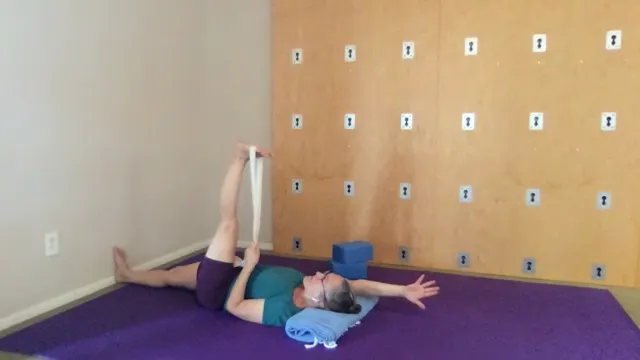 Wall Lunges, Triangle and Suptapadangustasana