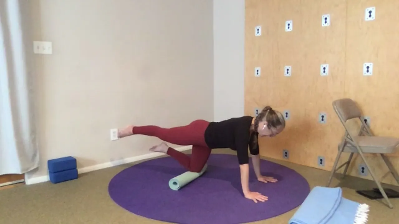 Gentle Yoga for Upper Back with Oscillation