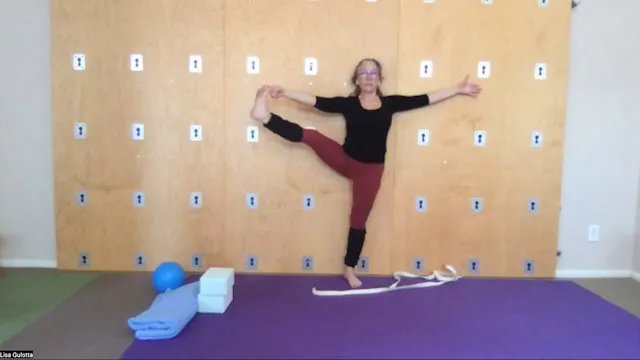 Wall Padangusthasana