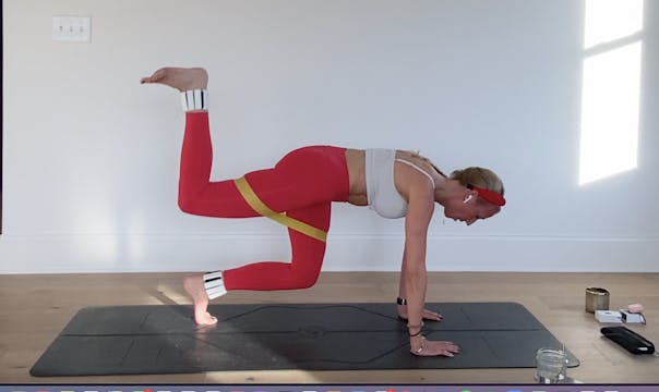 29 Min Full Body - 1 lb weights + Loo...