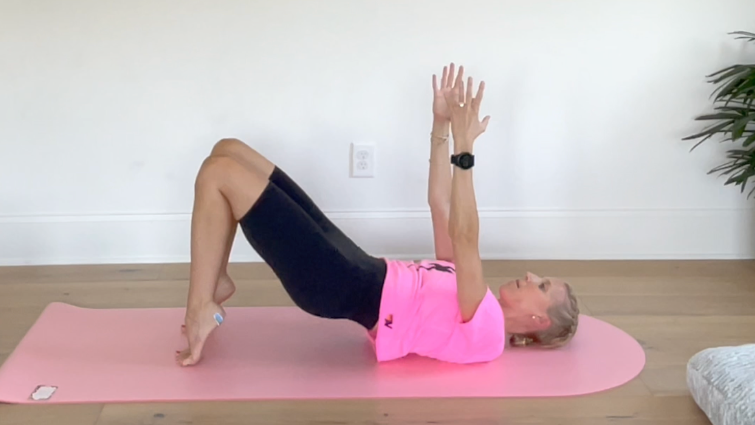 16 Min Side Lying Lower Body - No Equipment