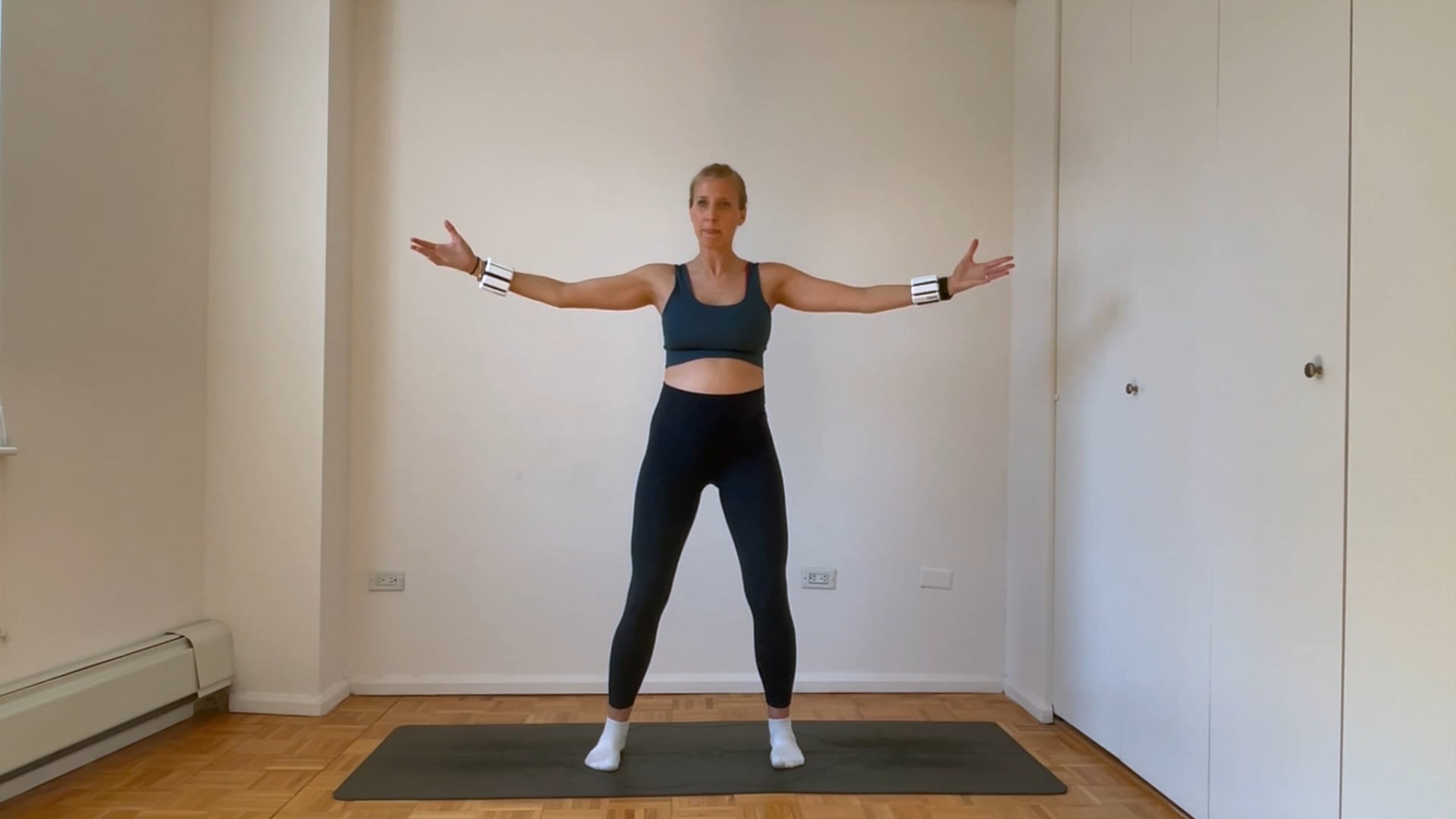 10 Min Arms - Optional 1 lb wrist weights