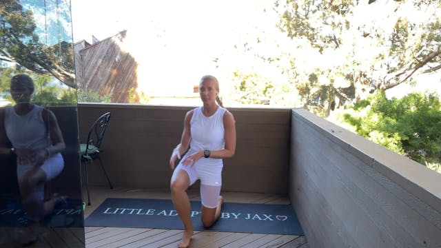 17 Min Abs + Arms - Long Resistance Band