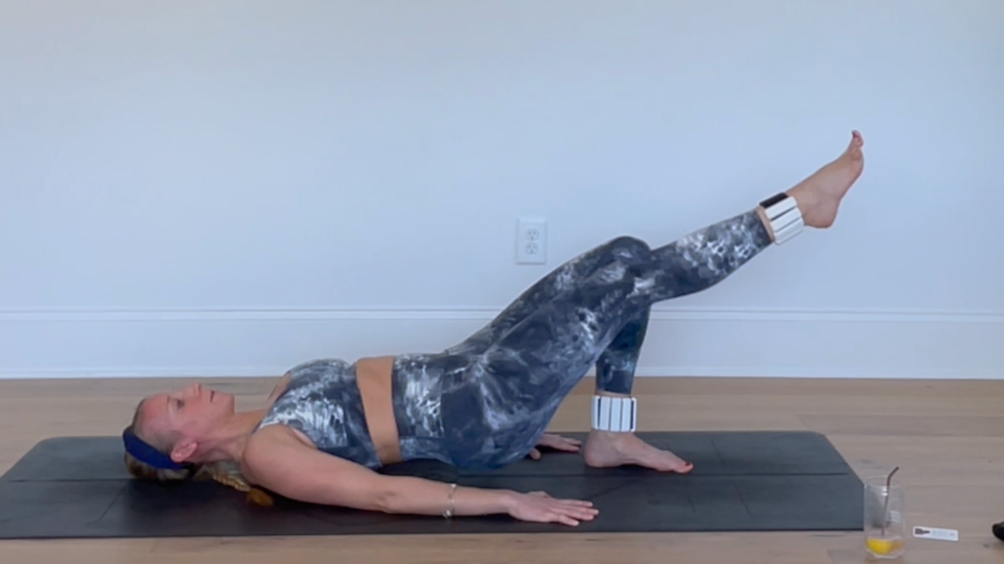 17 Mins Lower Body - Optional 1 lb ankle weights 