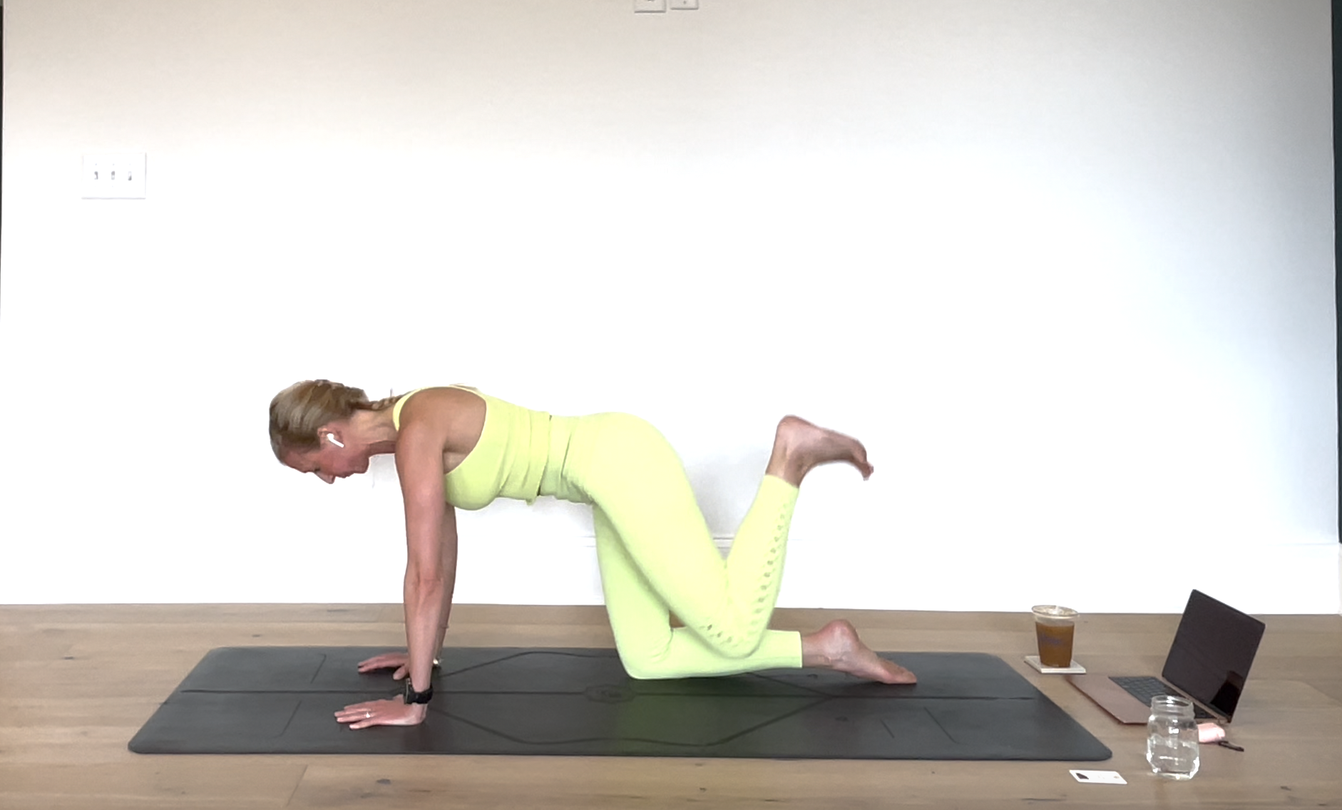 30 Min Sculpt - No Equipment