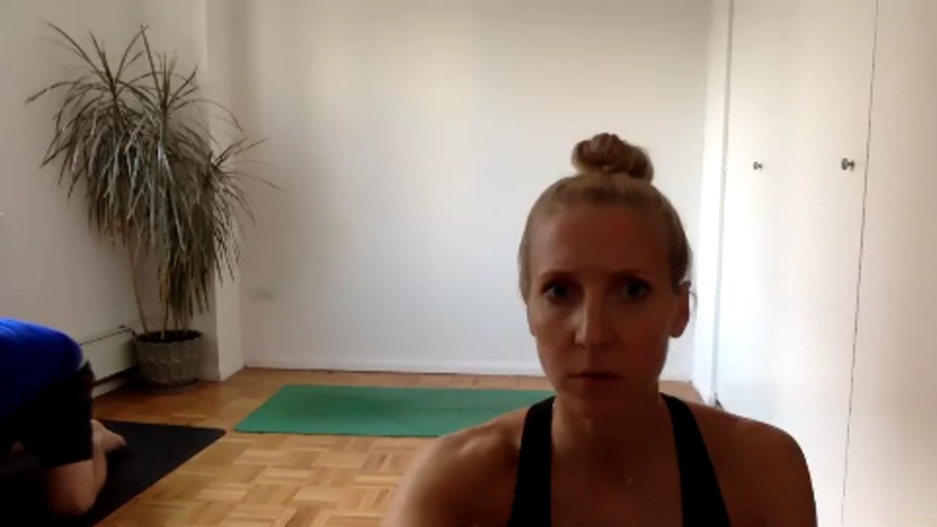 39 Min Yoga Hip Openers - Optional Yoga Blocks