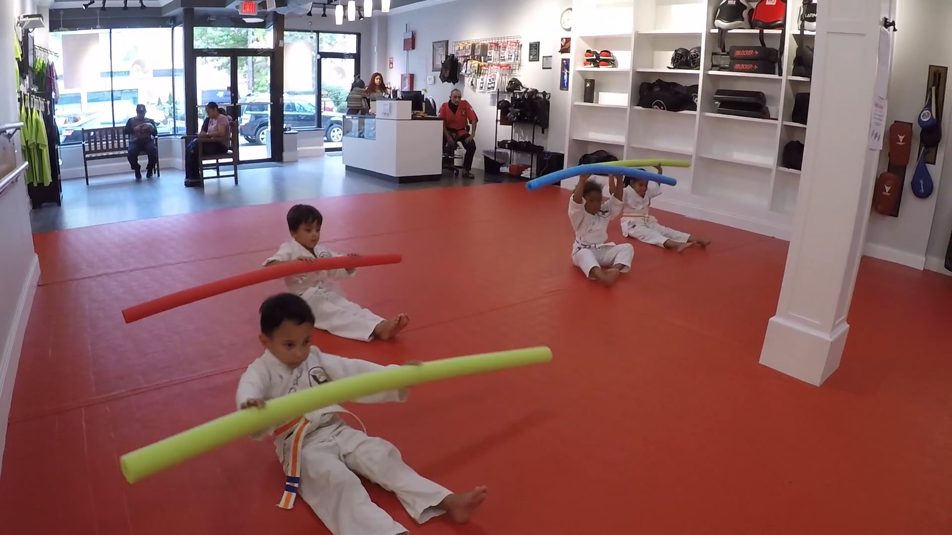 23-Stretching & Warm-up, noodle situps