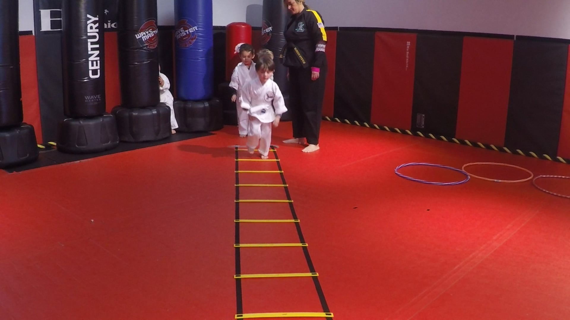 55-Focus and coordination, jumping through the rope