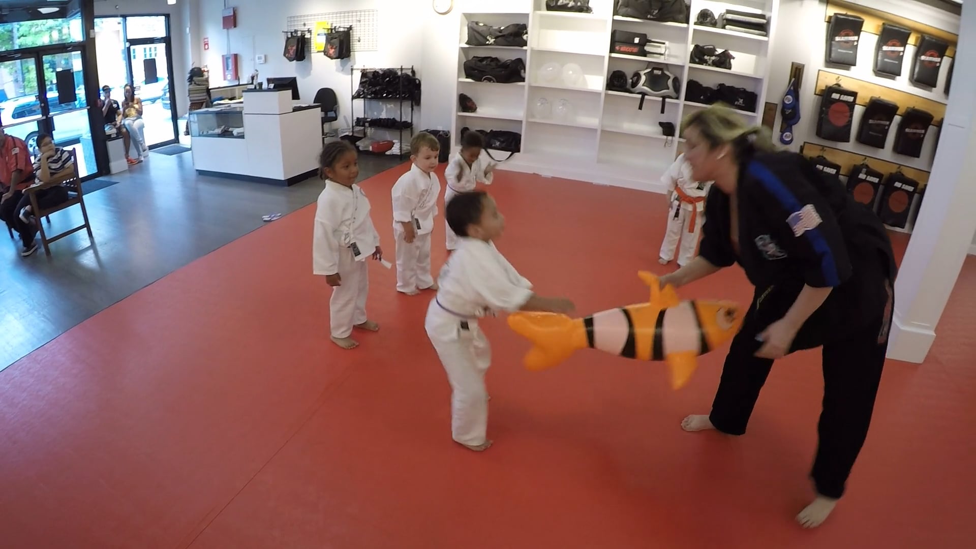 17-Balance & Coordination, catch the fish