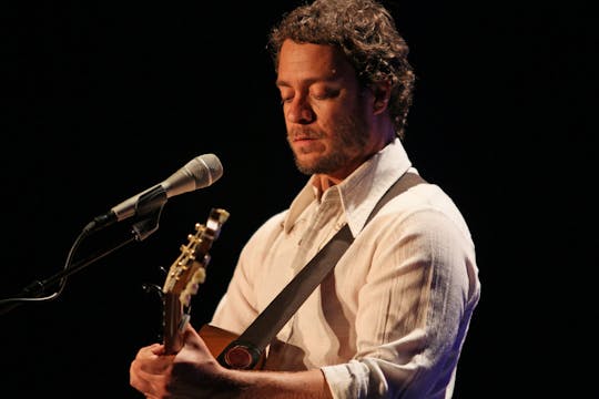 Amos Lee: Live from the Artists Den