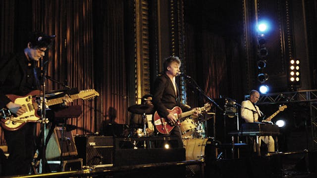 Crowded House: Live from the Artists Den