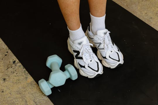 FULL BODY PILATES BURN & TONE