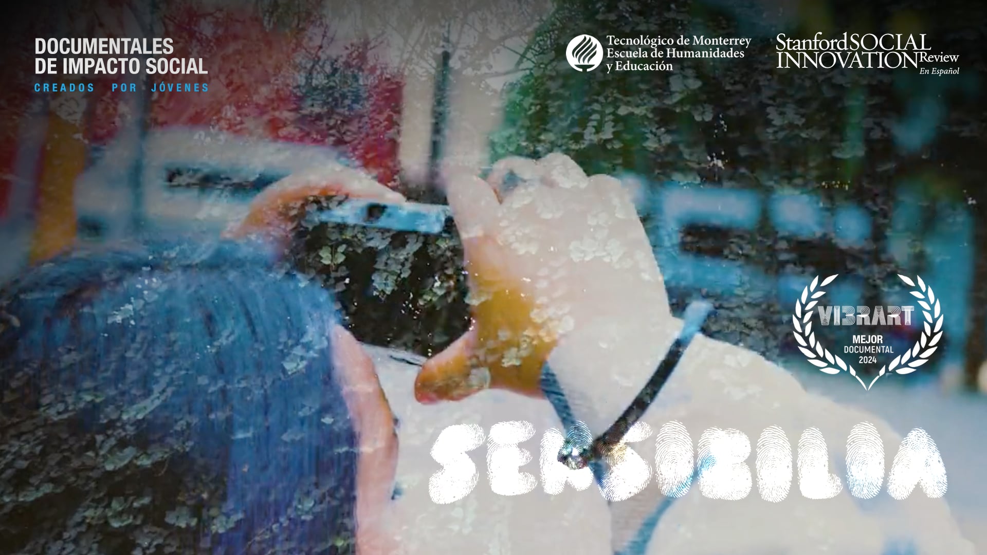 Mujer con discapacidad visual encontró en la fotografía una nueva vida | “Sensibilia” | SSIR en Español