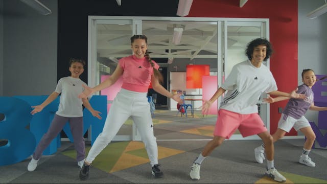 BORN TO MOVE #32 (6-7) Flow And Grow