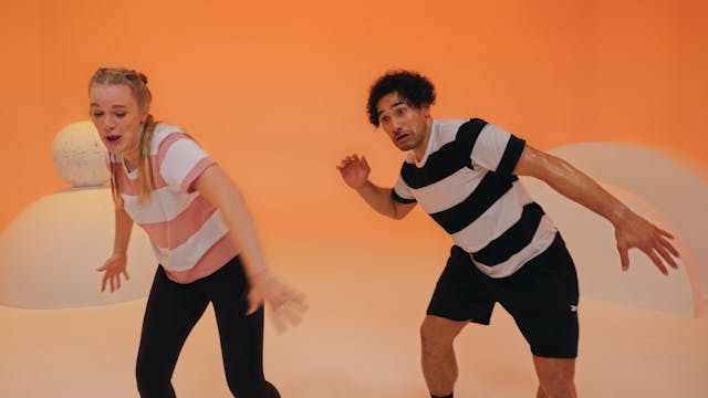 BORN TO MOVE #28 (4-5) The Market