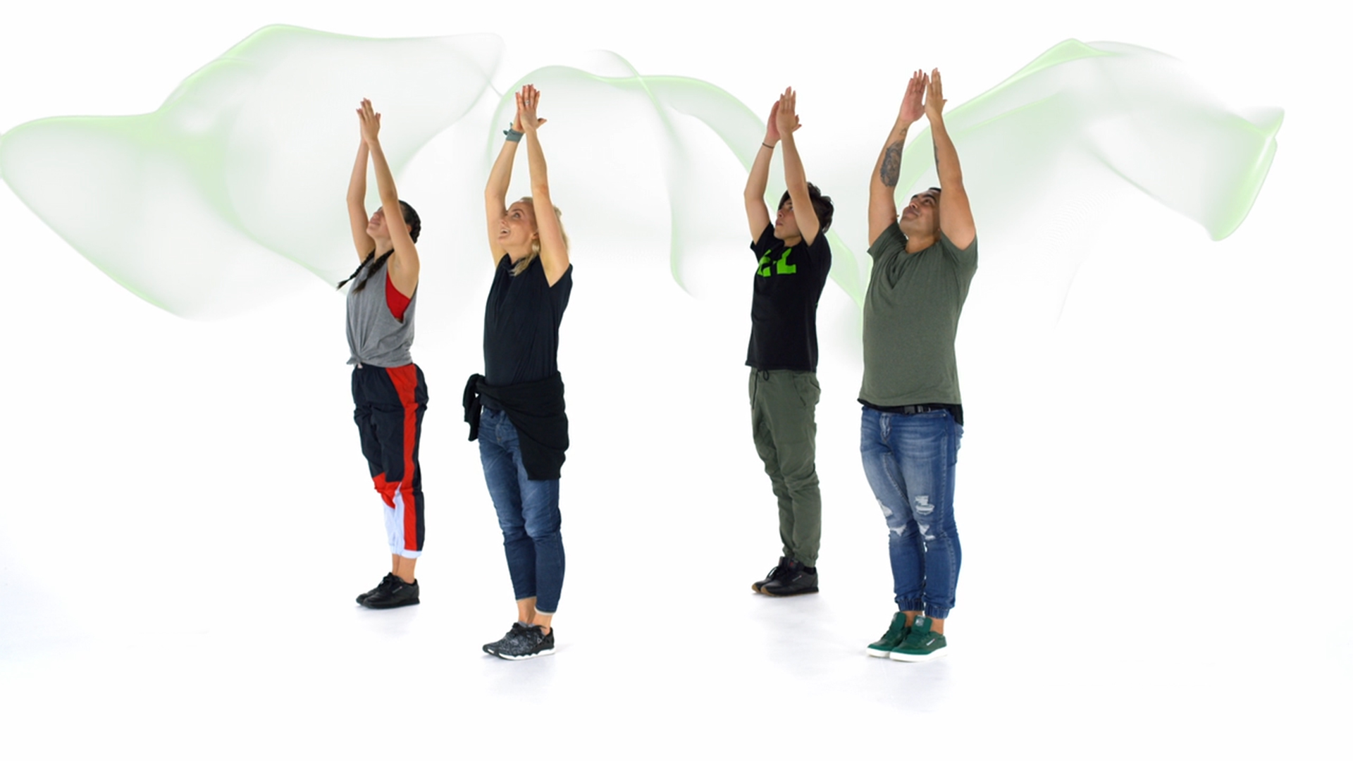 BORN TO MOVE #18 (13-16) So Close