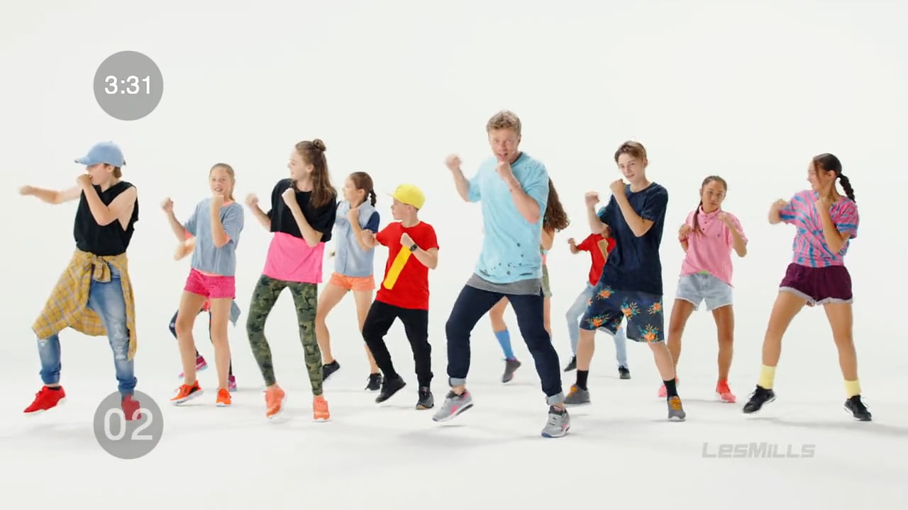 BORN TO MOVE #12 (8-12) Daisy