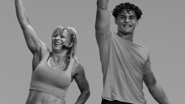 LISA & JAX #01 Stretch & Flex