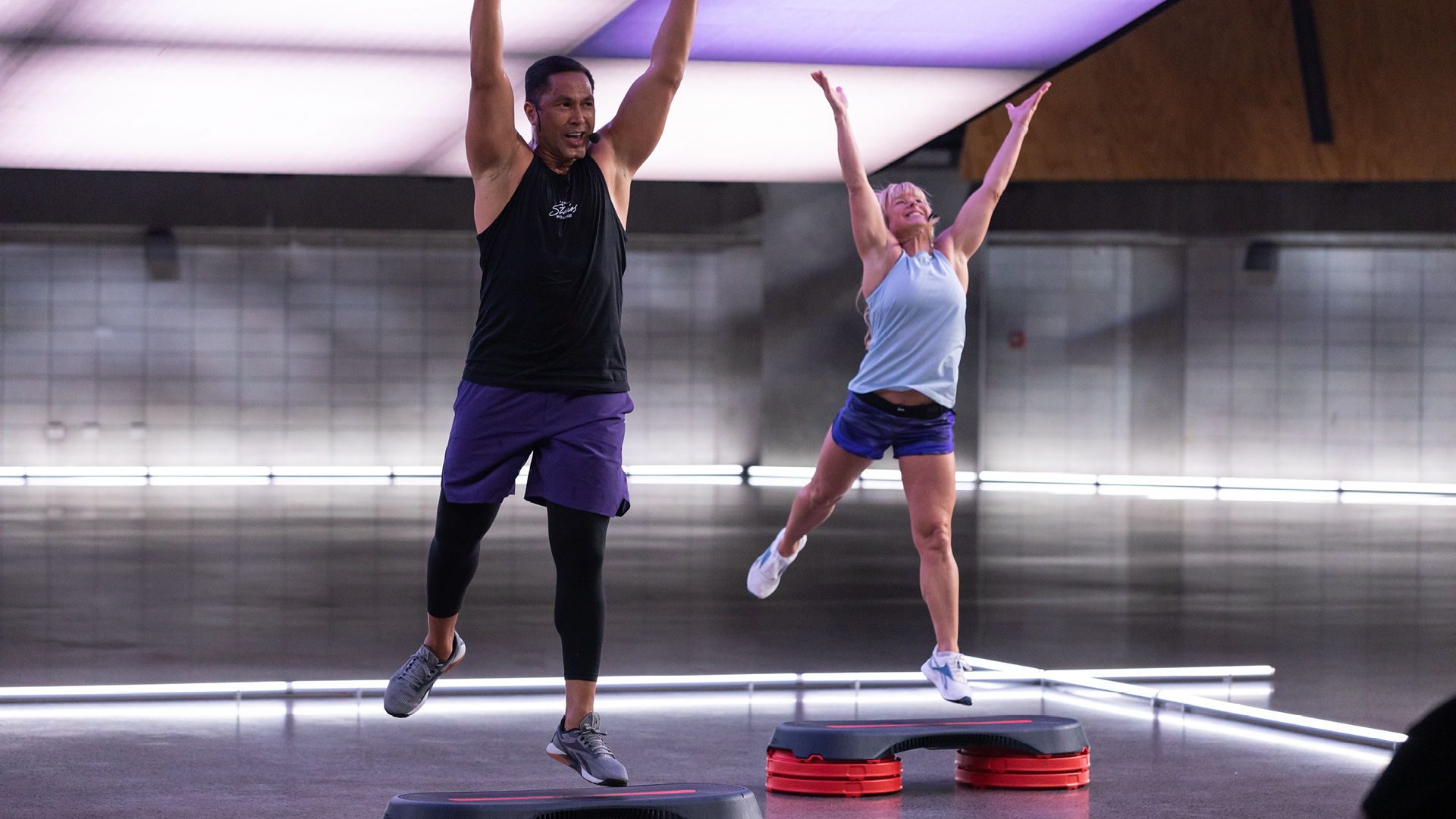 BODYSTEP #126 Athletic