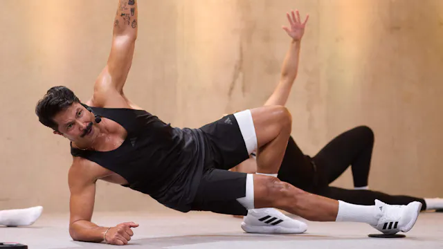 LES MILLS SHAPES #14 Slider Strength