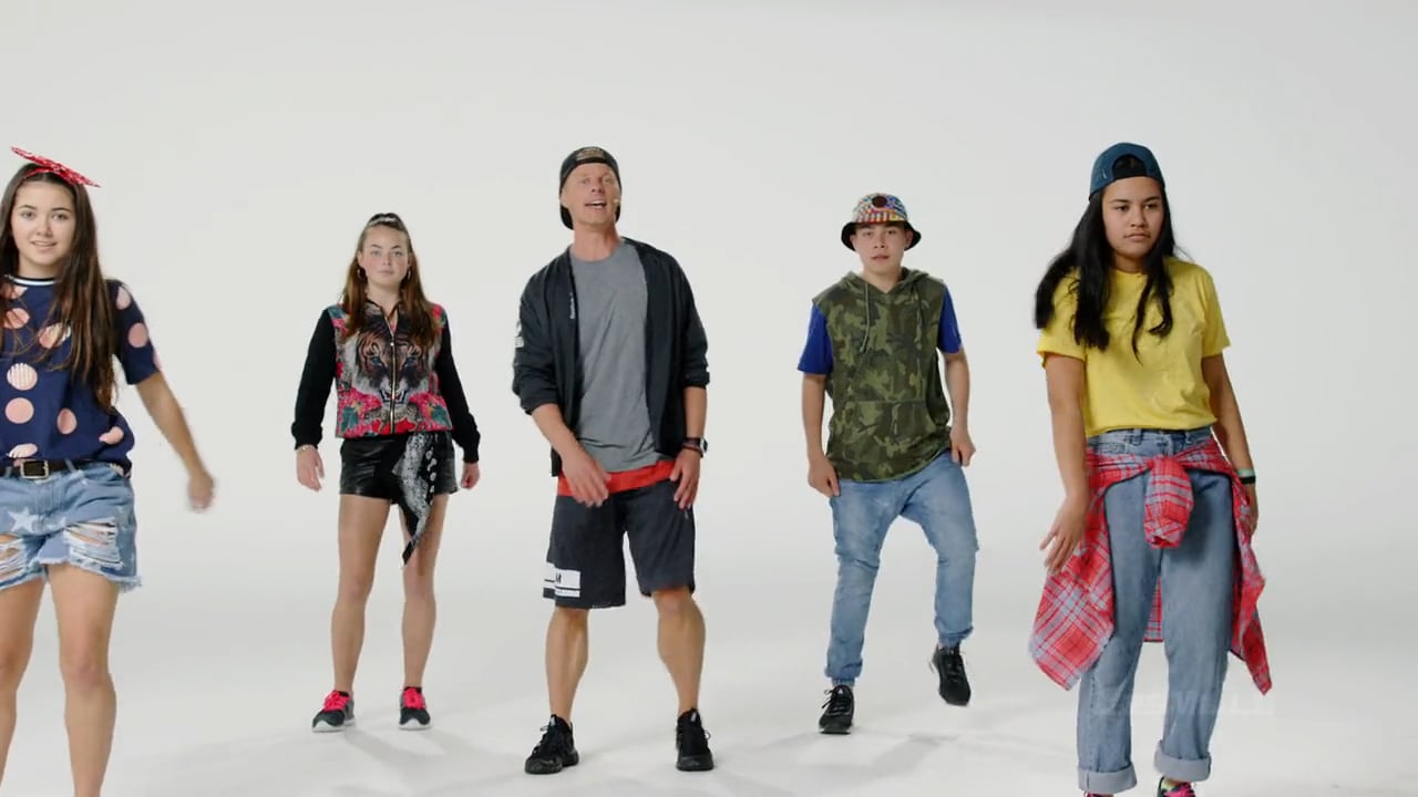 BORN TO MOVE #10 (13-16) Burn Wild