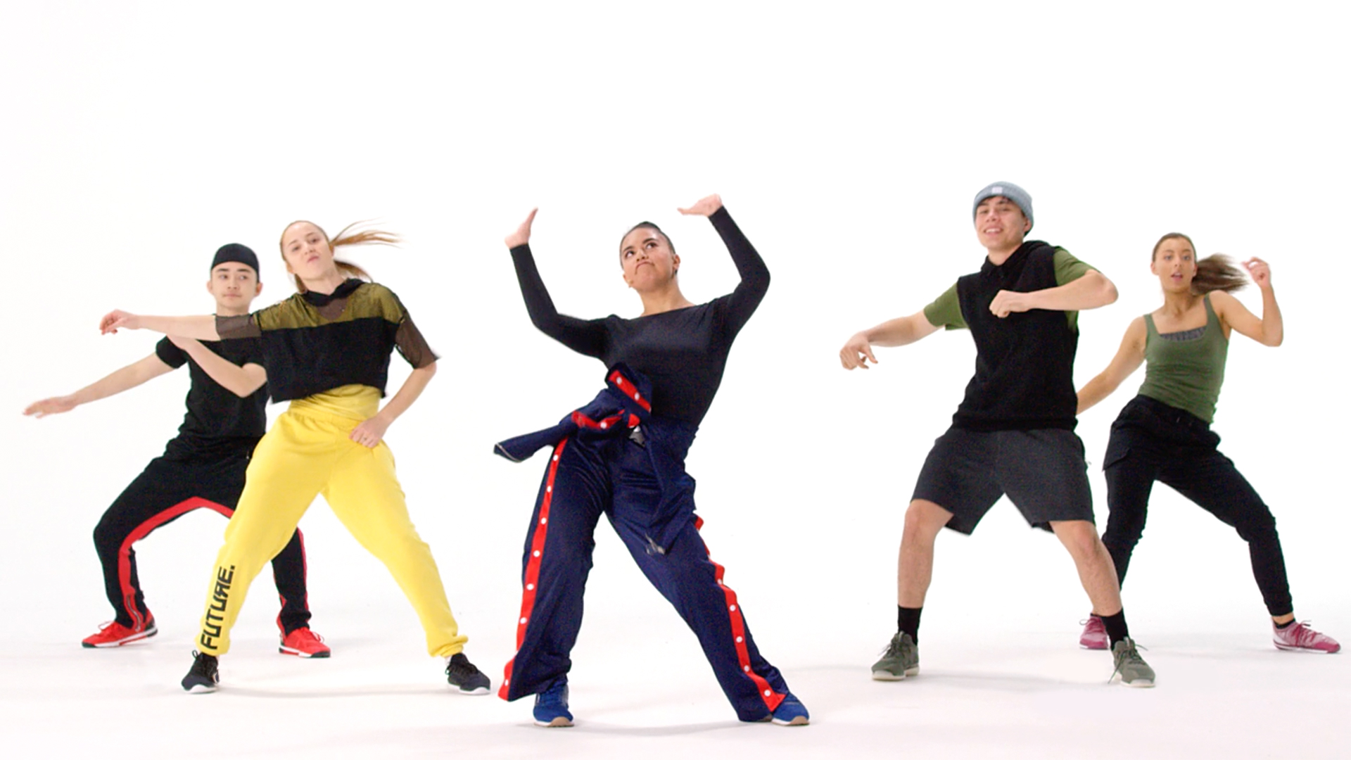 BORN TO MOVE #16 (13-16) Lovesick