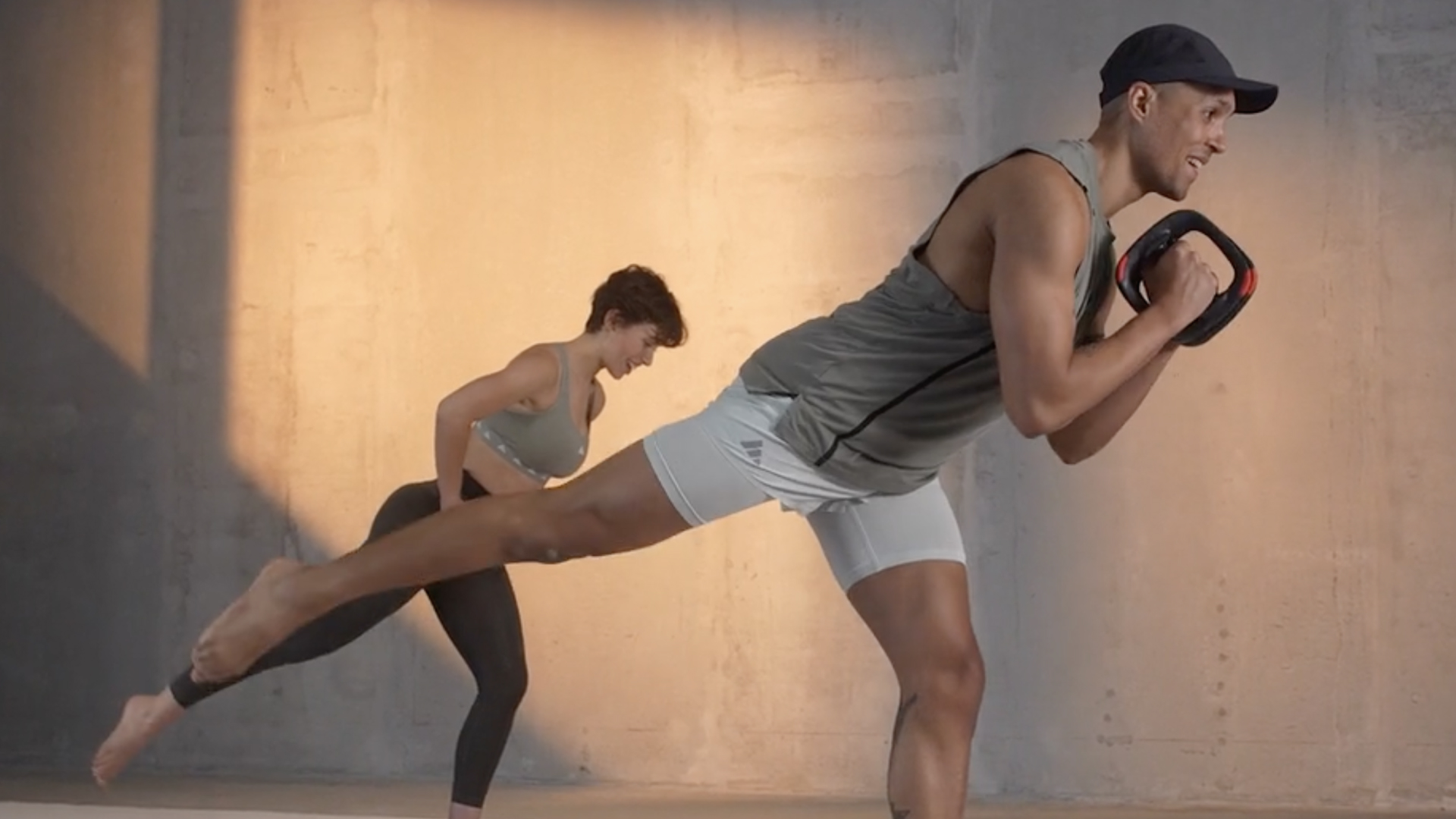 LES MILLS SHAPES #07 Yoga Strength