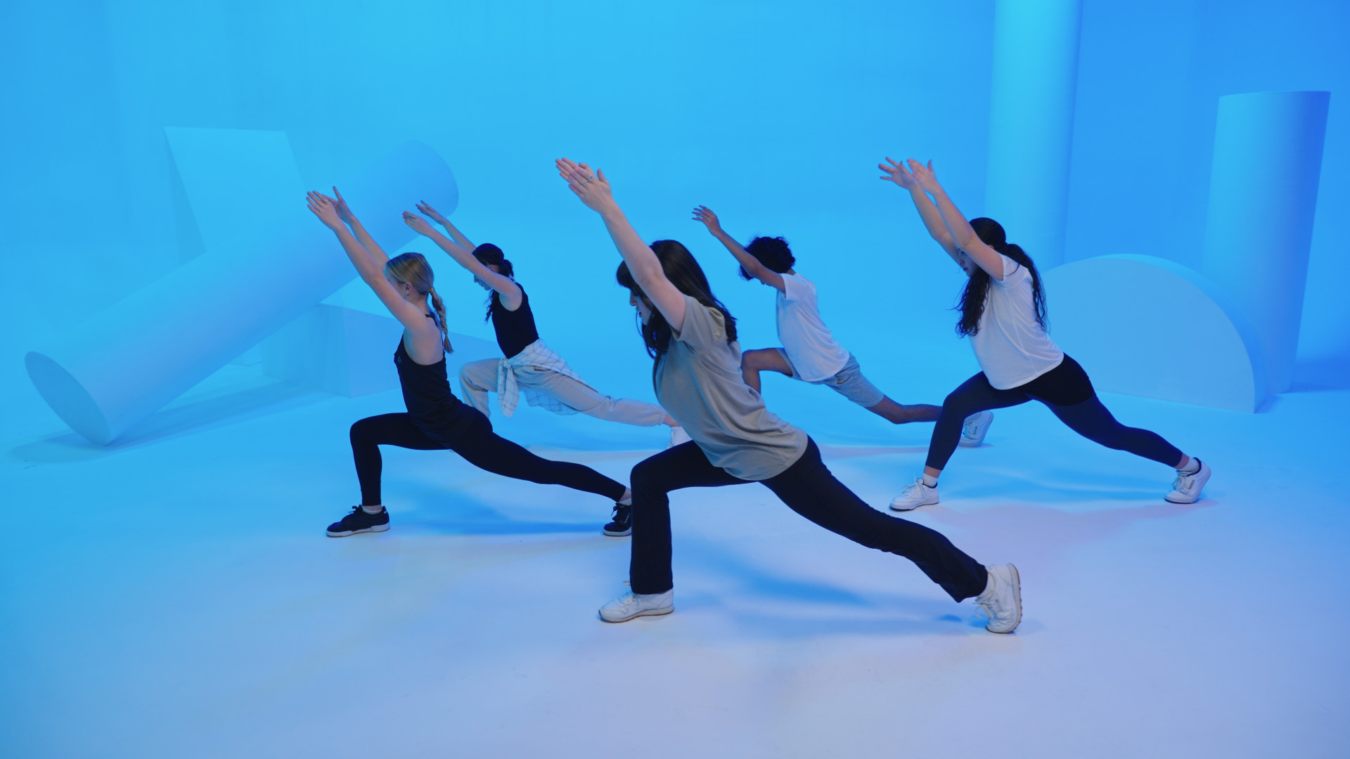 BORN TO MOVE #28 (13-16) I Don't Want To Stop