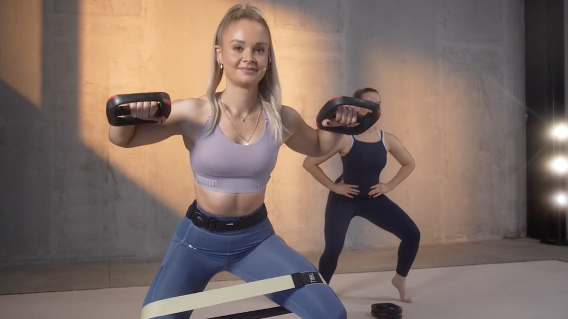 LES MILLS SHAPES #08 Slider Strength