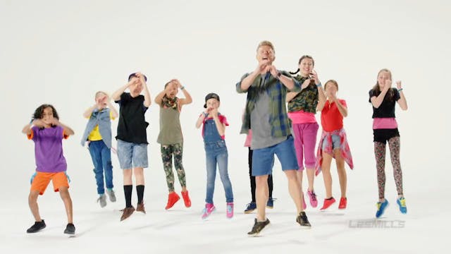 BORN TO MOVE #11 (8-12) Martial Arts