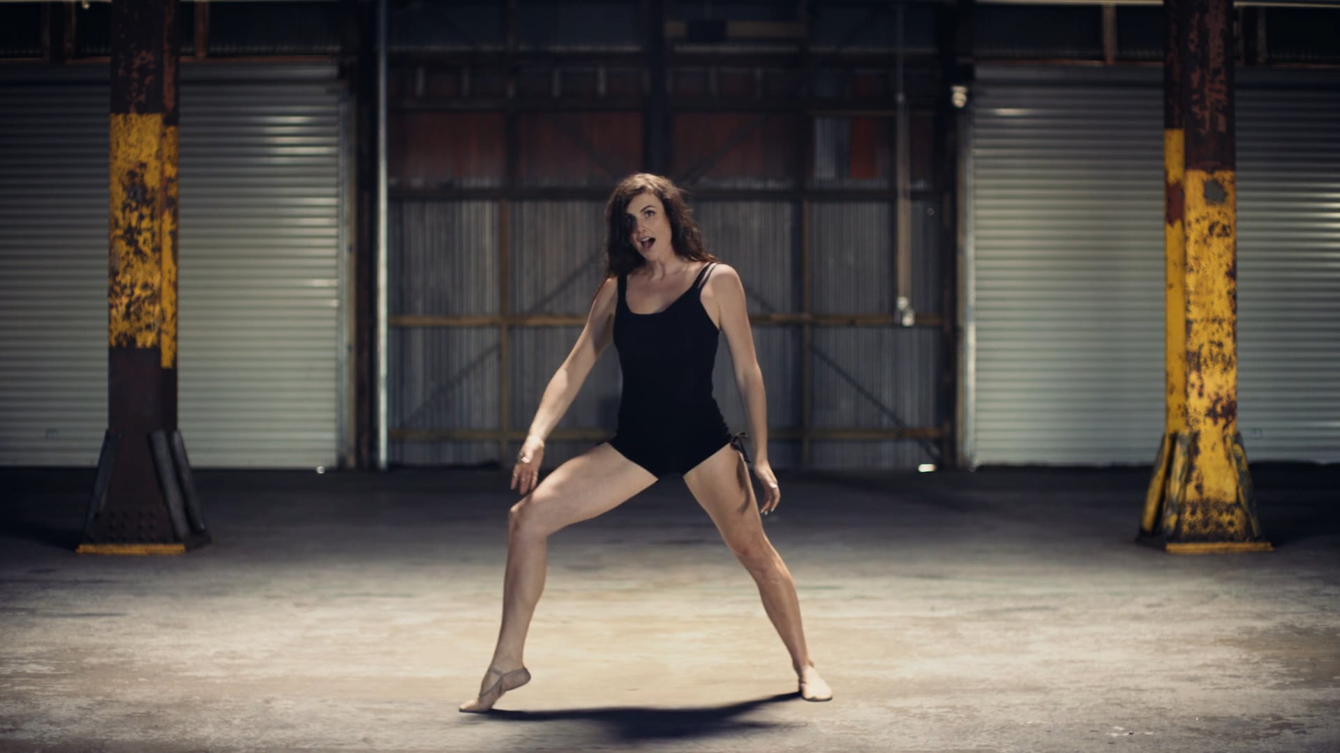 LEARN THE MOVES: Ballet Lunge