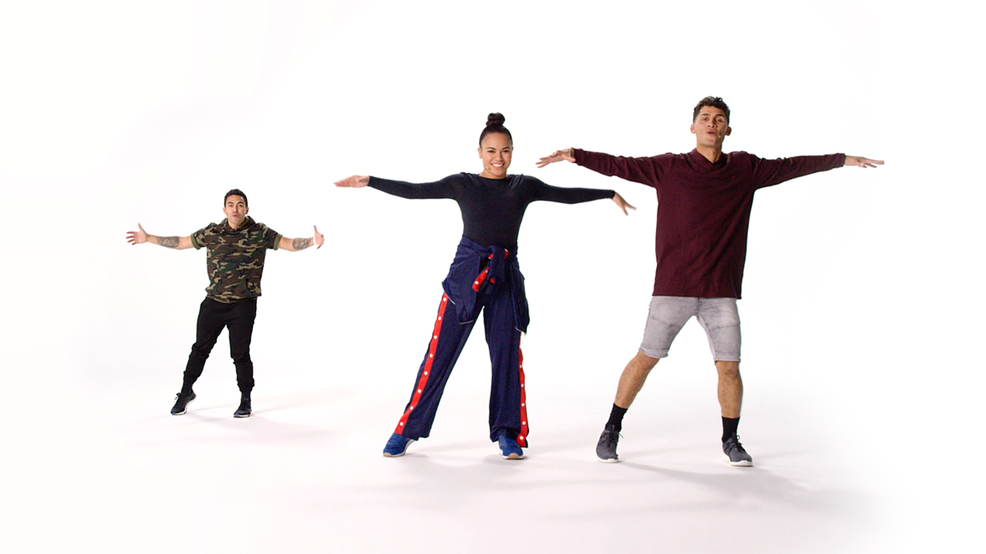 BORN TO MOVE #16 (13-16) Turn Off The Lights