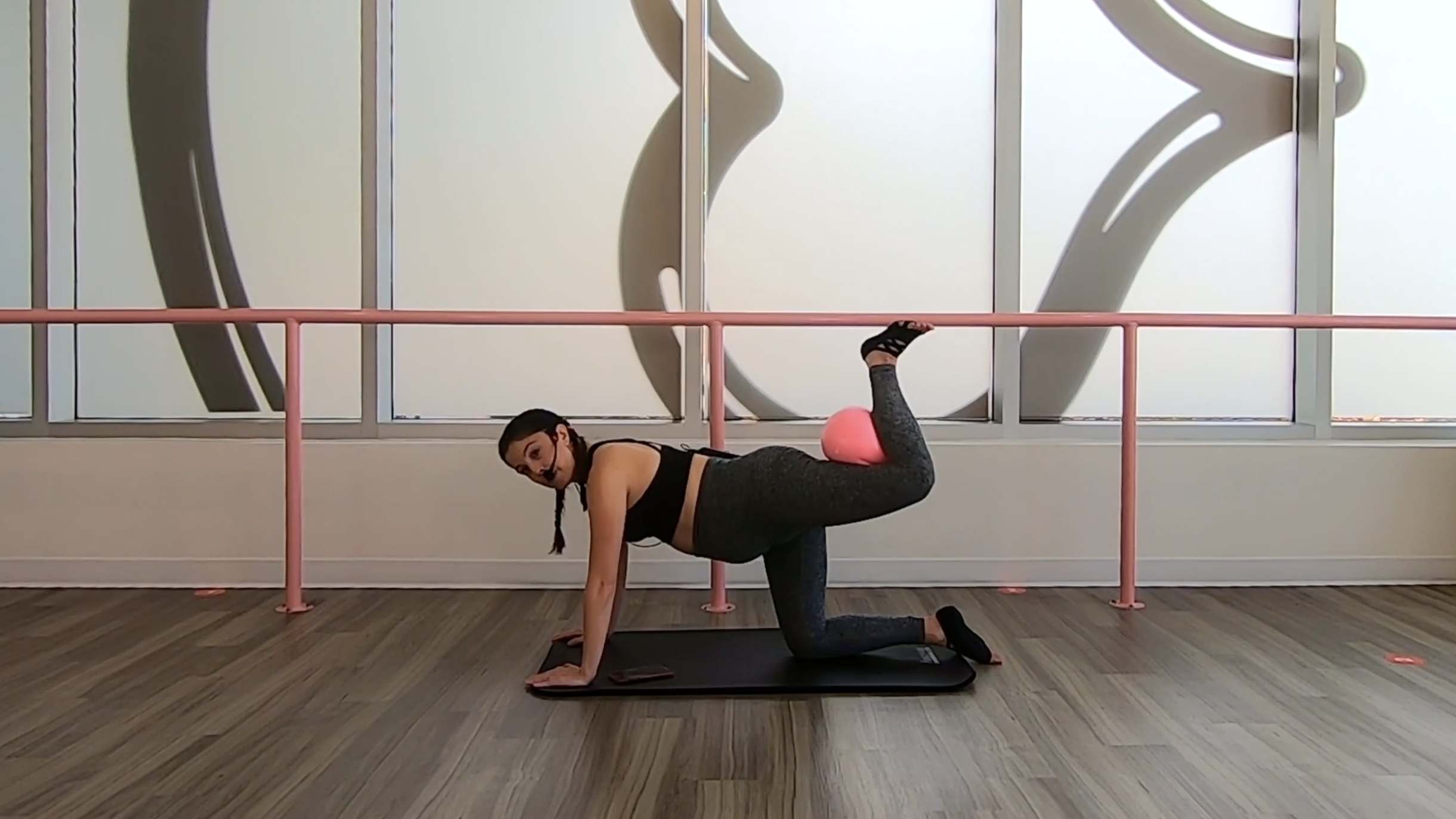 Mat Pre Natal with Julie