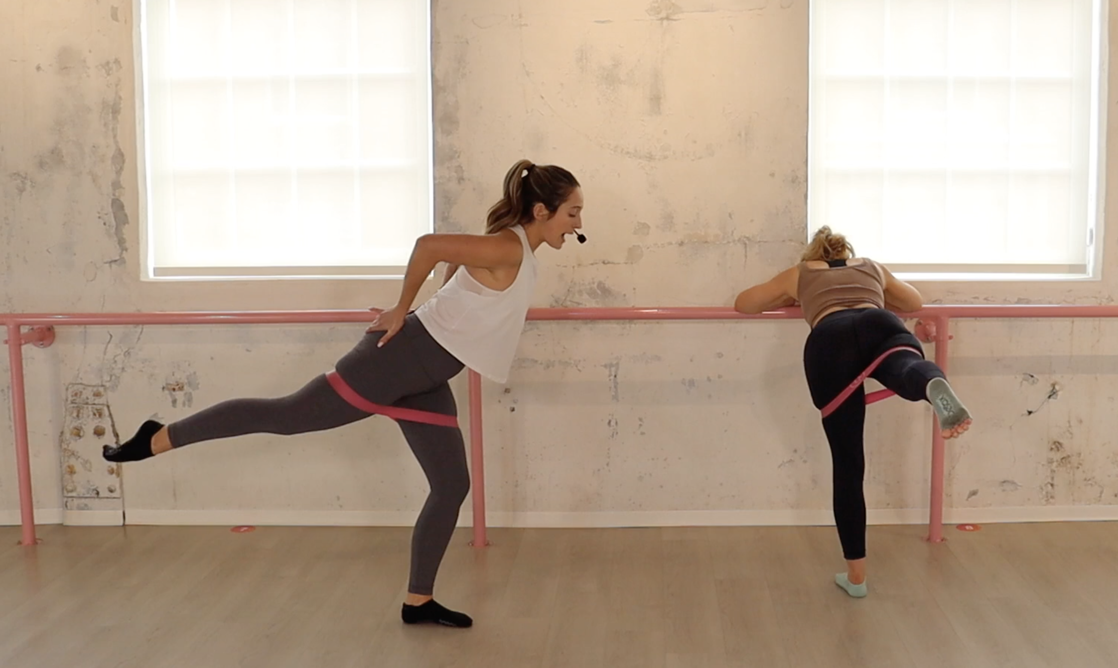 Barre HIIT Quickie with Lexy 11.25.20