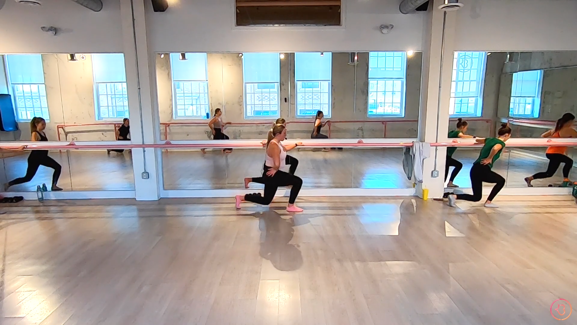 In Studio with Ashley 09.22.21