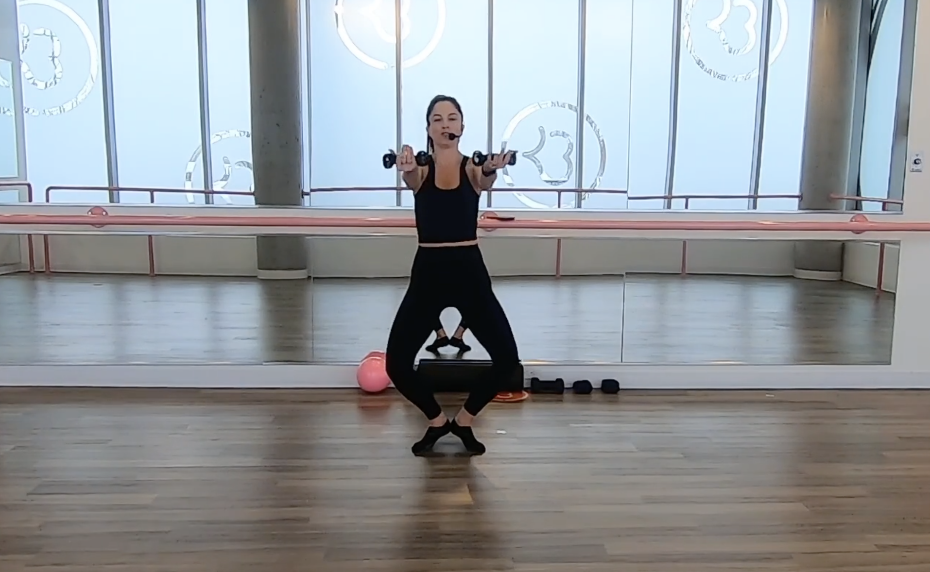 In Studio with Julie 12.30.20