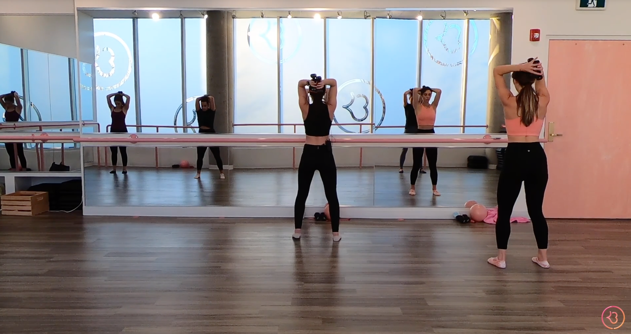 In Studio with Caitlin 11.10.21