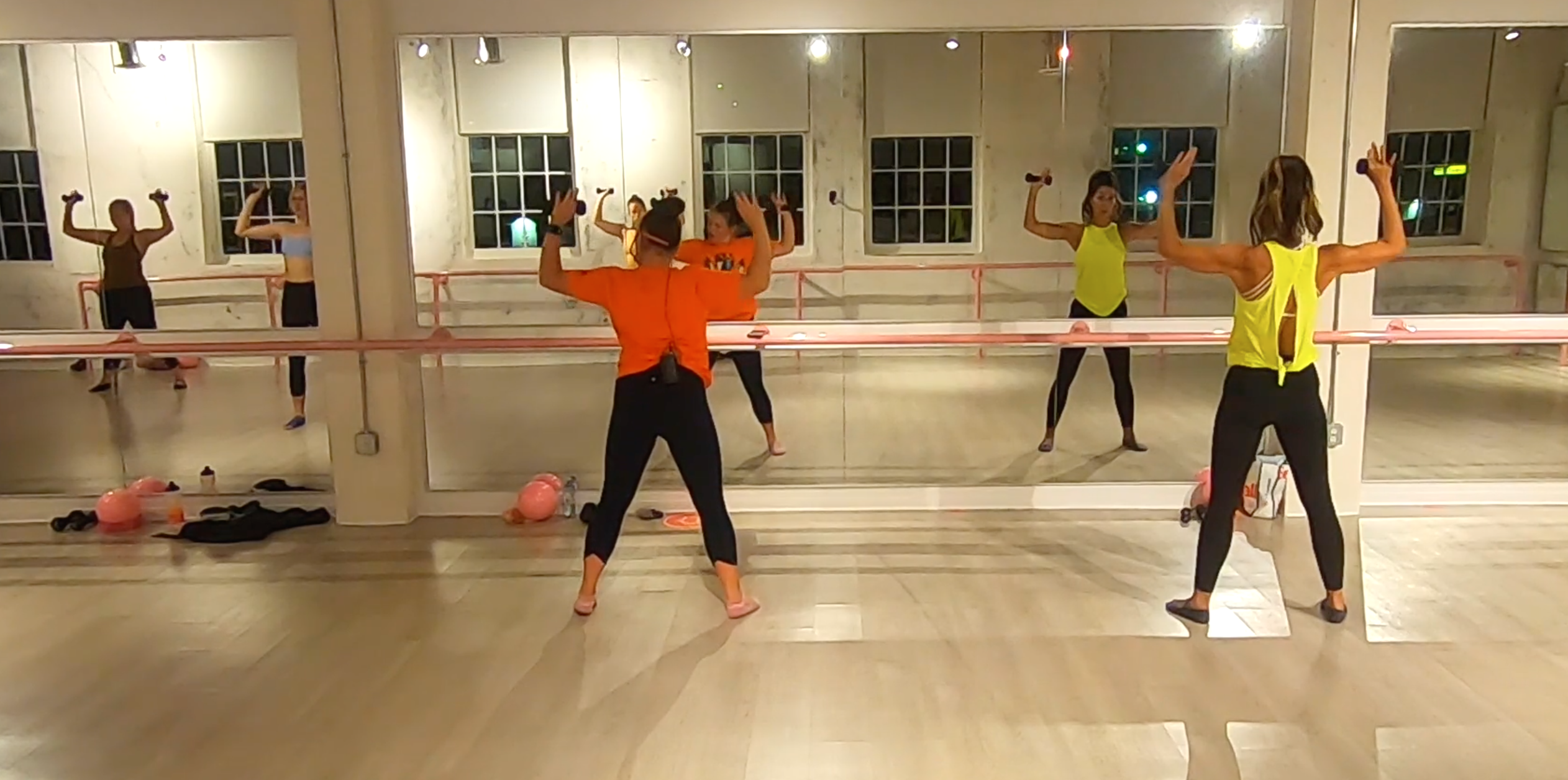 In Studio with Hannah 10.06.21